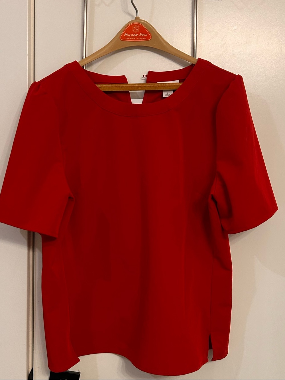Liz Claiborne Red Short-Sleeve Crew Neck Blouse